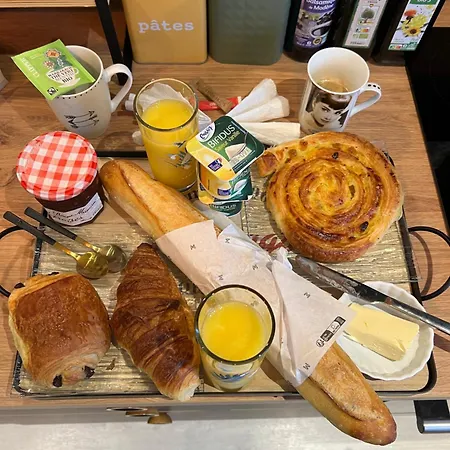 Detente Normande בית הארחה ברנוויל