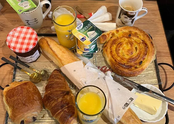 Detente Normande בית הארחה ברנוויל